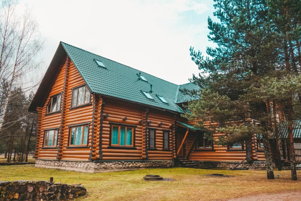 Ecovillage селигер. Твердякино. Озеро Селигер Тверская область деревня Твердякино. Гостиница Светлица Селигер.